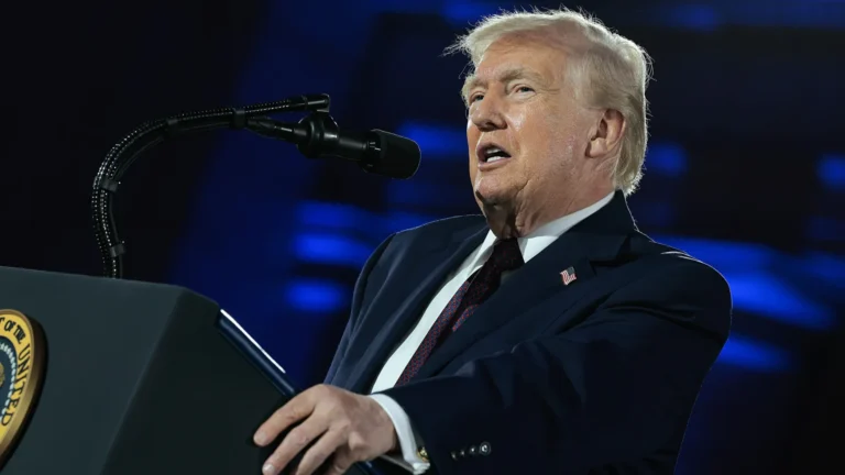 Trump cogita assumir controle do petróleo do Irã em meio à guerra