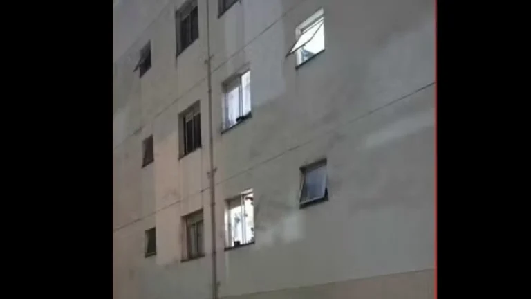 Mãe salta de prédio com filha para fugir de agressões; suspeito é preso