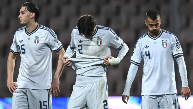 Itália vive crise após nova ausência na Copa e pode apostar em Guardiola